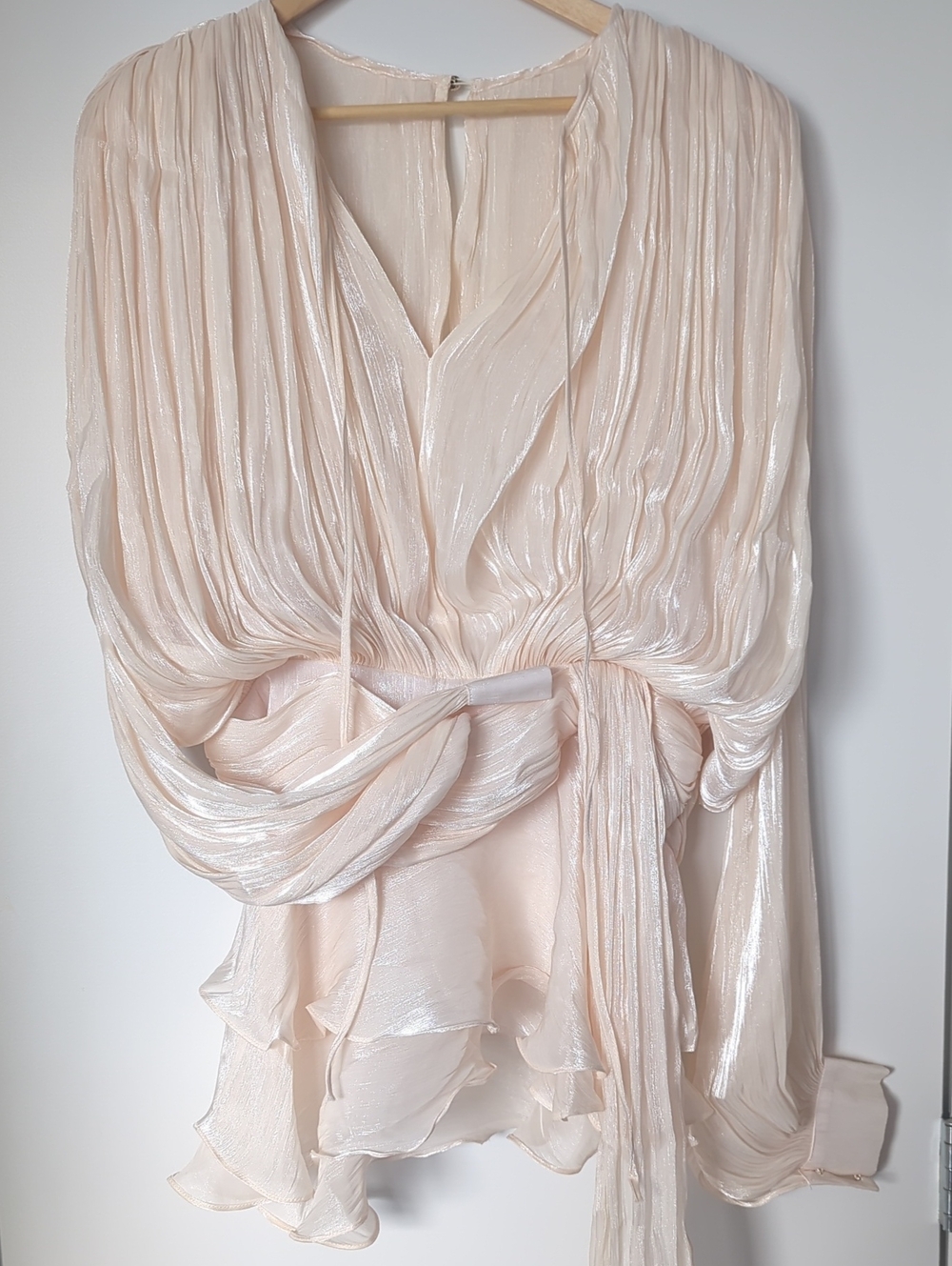 Women's Long-Sleeve Pleated Tie-Waist Dress in Pale Blush
